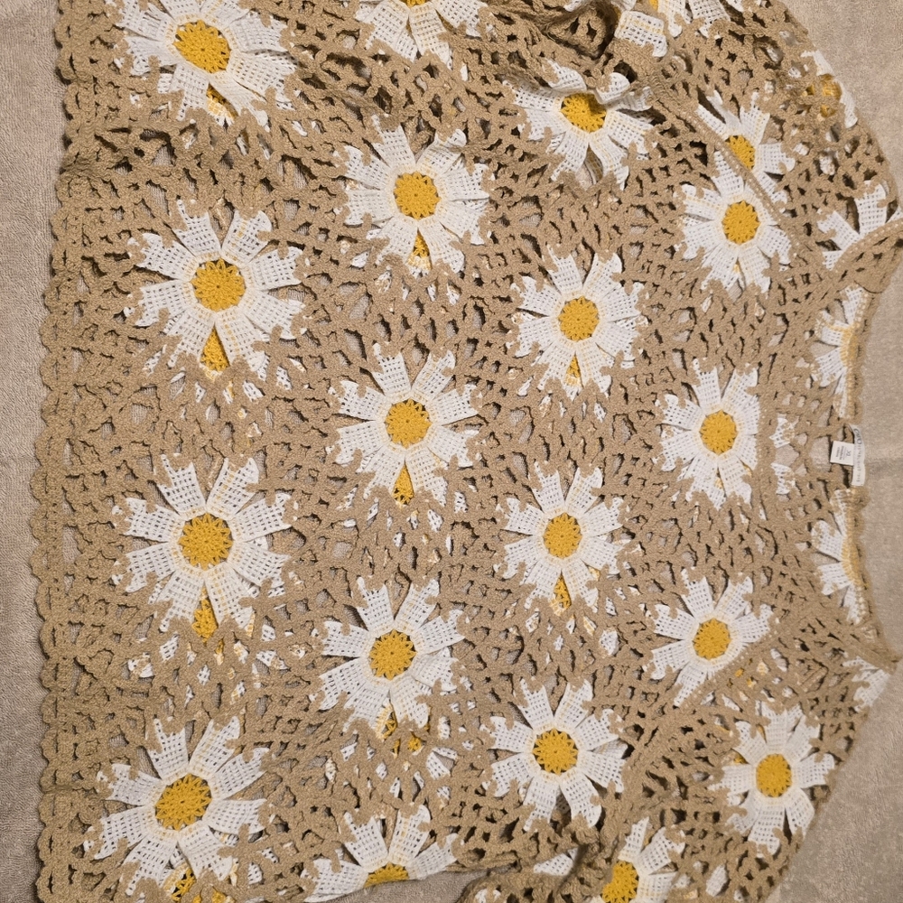 Crochet Daisy Pattern Top